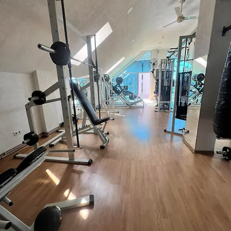 Ka Sa Dvije Spavace Sobe Apartman *
