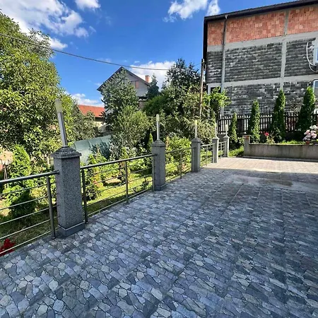 Ka Sa Dvije Spavace Sobe * Sarajevo