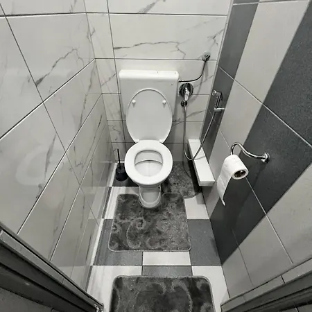 Ka Sa Dvije Spavace Sobe Apartman