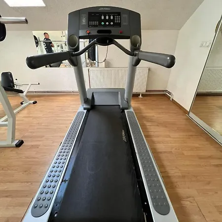Ka Sa Dvije Spavace Sobe Apartment *