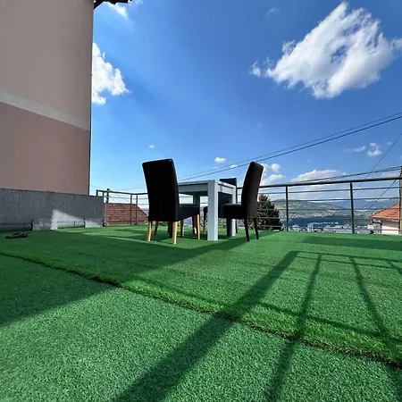 Apartman Ka Sa Dvije Spavace Sobe Sarajevo